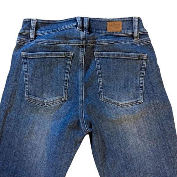 L.L. Bean skinny stretch jeans - Picture 3 of 6